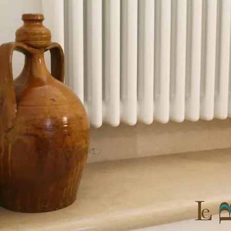 לינה וארוחת בוקר Le Bifore 4*