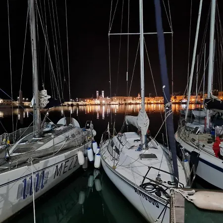 לינה וארוחת בוקר Le Bifore