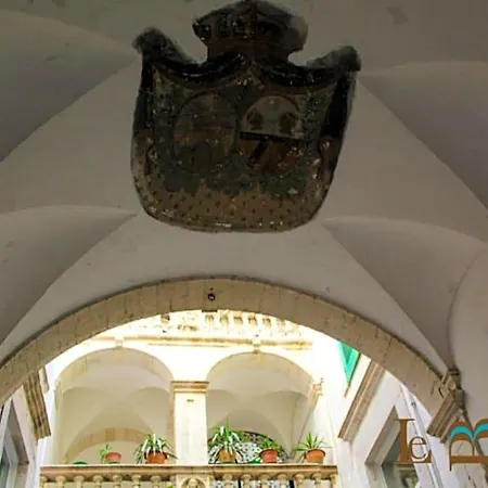 Le Bifore Panzió 4*